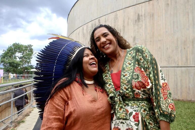 Las ministras Anielle Franco y Sonia Guajajara.