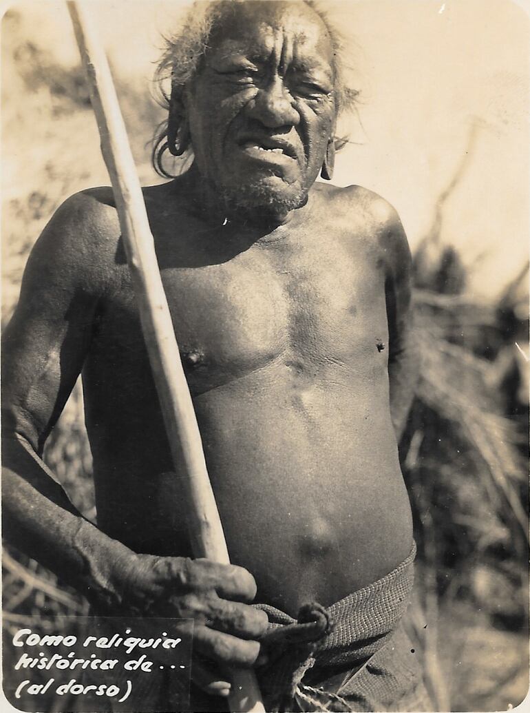 Cacique sapo. Archivo del Vicariato Apostólico del Pilcomayo.